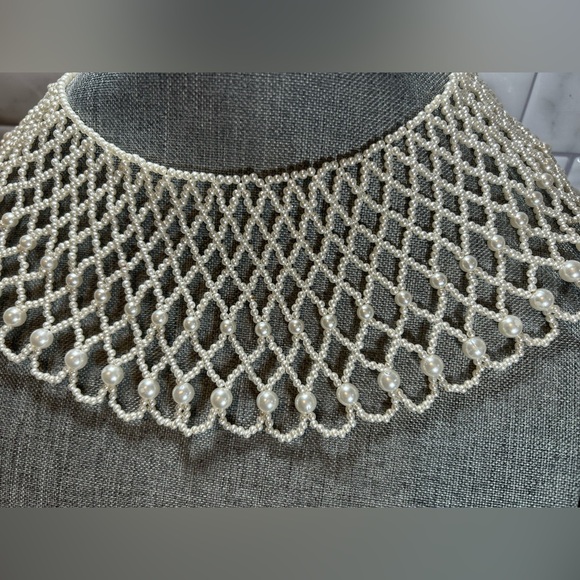 Vintage Faux Pearl Extra Wide Collar Bib Necklace - Picture 4 of 14